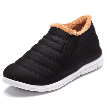 Doublure en coton chaude glisse sur des bottes de neige ronde à bout rond pour femme