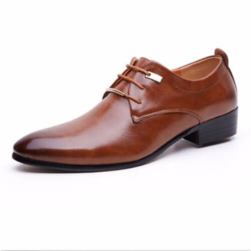 Hommes européens style ogival dentelle orteil plates oxford chaussures d'affaires formelle