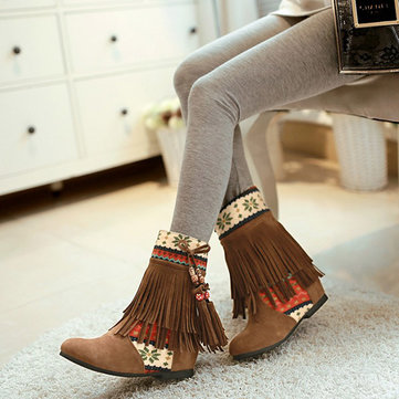 Grandes dames de taille bottines courtes femmes glands glissent sur les bottes